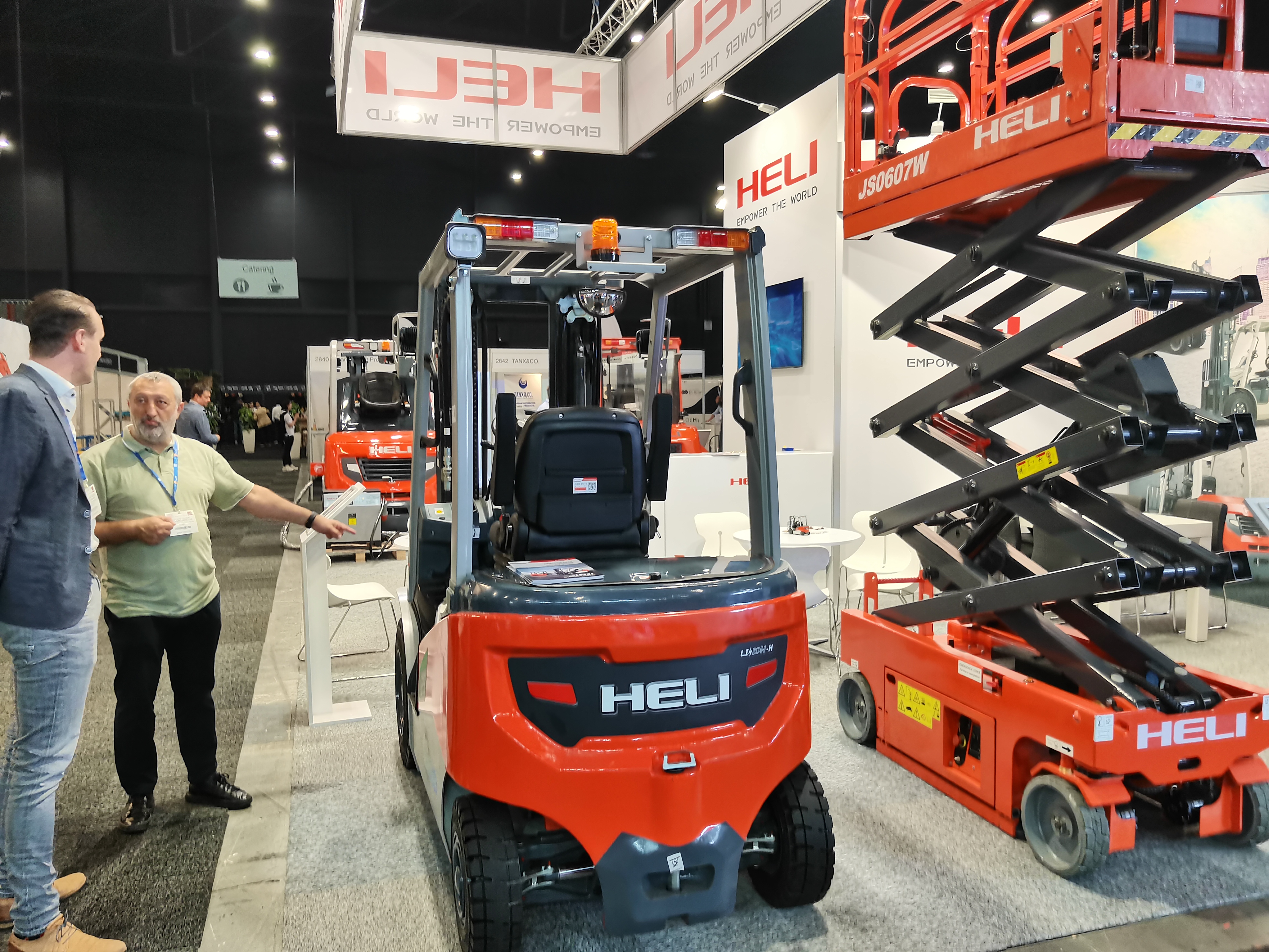 twitter_heli forklift(@heliforklifts)_20230608-102335_1666752828394864641_photo-1.jpg twitter_heli forklift(@heliforklifts)_20230608-102335_1666752828394864641_photo-1.jpg
