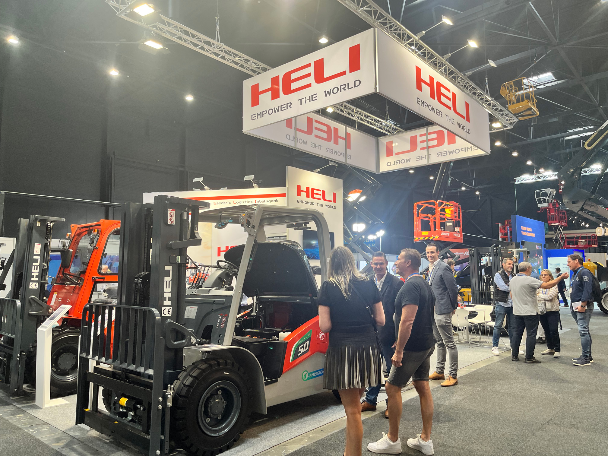twitter_heli forklift(@heliforklifts)_20230608-102335_1666752828394864641_photo-3.jpg twitter_heli forklift(@heliforklifts)_20230608-102335_1666752828394864641_photo-3.jpg